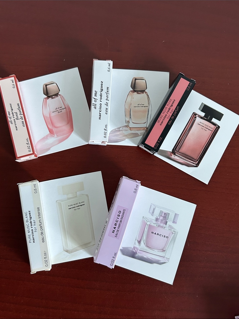 5 pieces Narciso Rodriguez samples